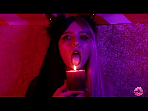 ❤️ Blowjob na-anụ ọkụ n'obi sitere na Sexy Succubus nwere mmezu ọnụ ❤️❌ na porn% ig.xxxhdporn.ru% ﹏