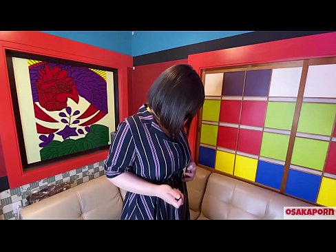 ❤️ Cutie Japanese nwere nnukwu nnụnnụ tit na-eji ihe ụmụaka egwuri egwu na-enwe mmekọahụ na-emetọ onwe ya ma nwee orgasm. Ọ na-ekwu na N'ajụjụ ọnụ banyere ya iberibe ahụmahụ. Nnukwu nnụnnụ tit na ọtụ ntutu na-asụ ude nke ukwuu. Osakaporn ❤️❌ na porn% ig.xxxhdporn.ru% ﹏